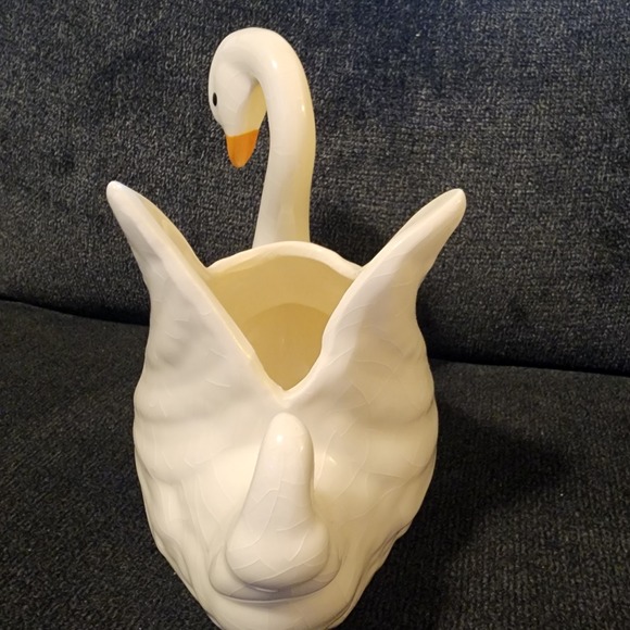 Vintage Large Crackle-Glaze Swan Planter MCM 8" w x 7.7" h - Picture 5 of 13